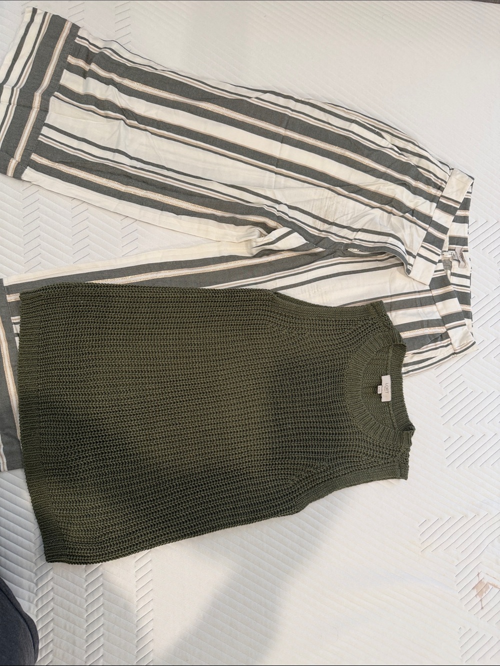 LOFT Olive Green Knit Sleeveless Top